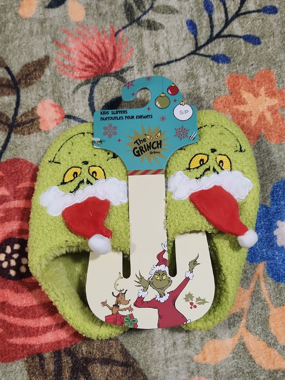Dr. Seuss The Grinch Kids Plush Slippers 7/8 - Lime Green with Red and White Hat